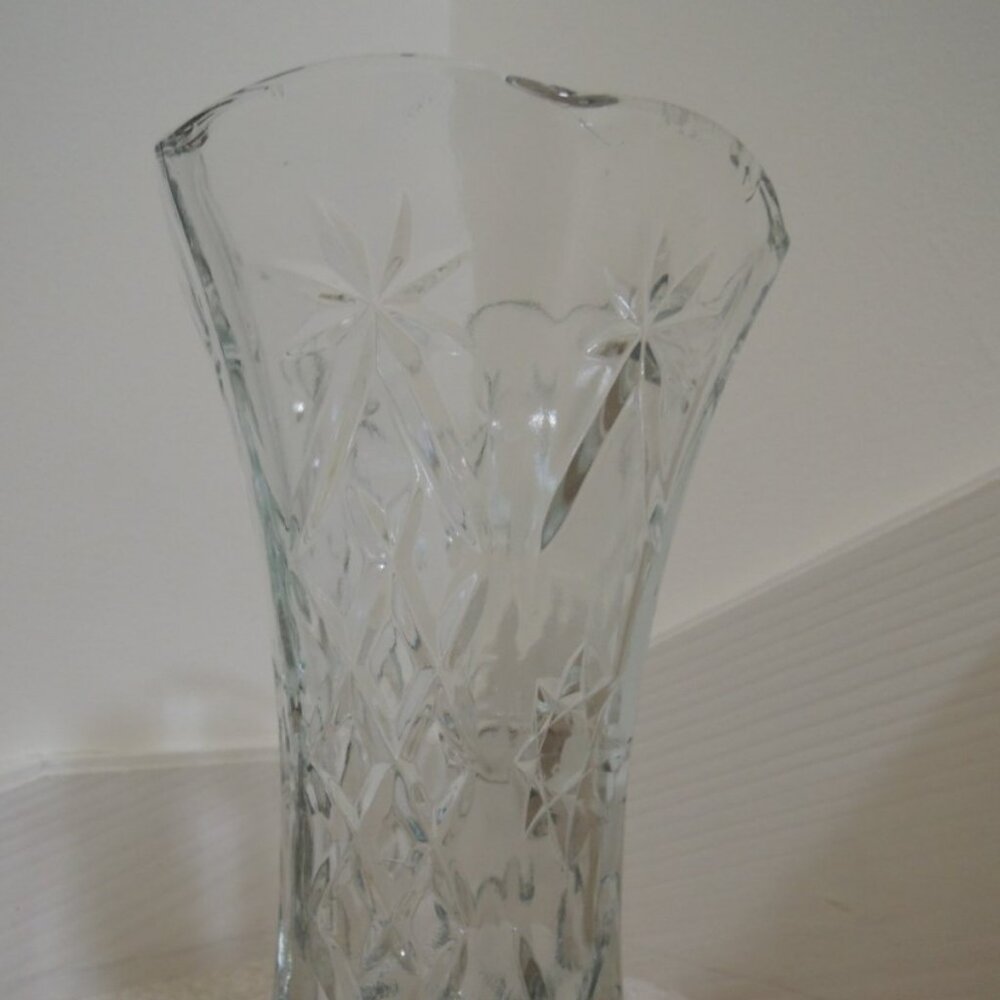 Glass Vase Clear Cut American Brilliant Stars Emboss Design Tulip Shape 10" Tall